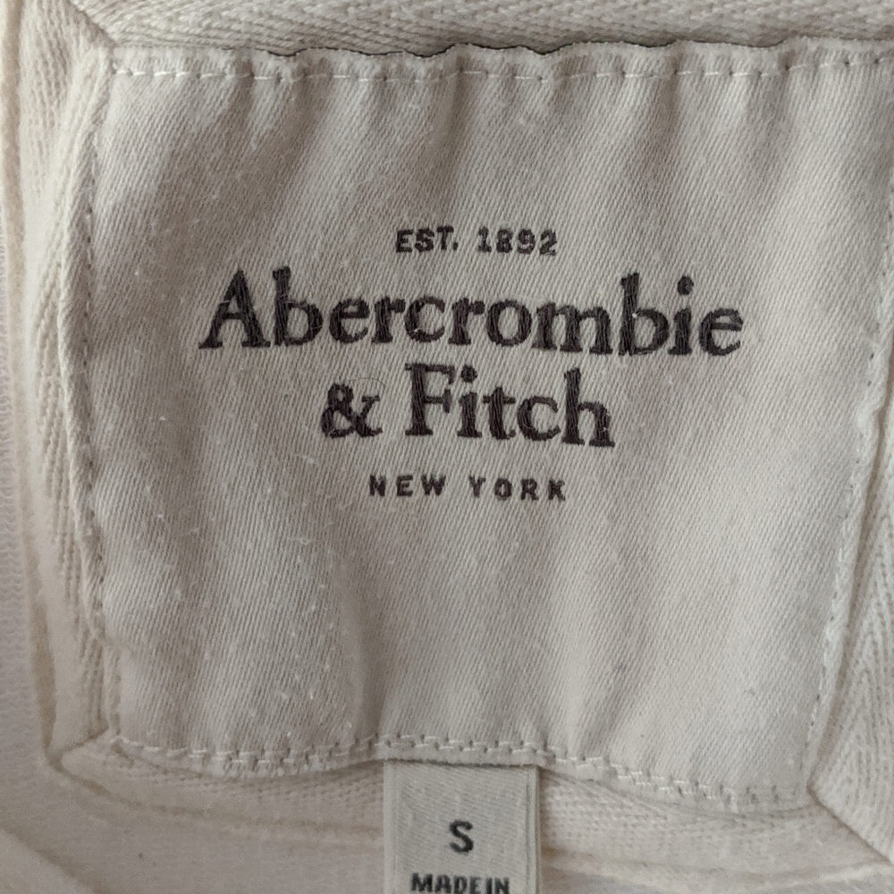 Abercrombie & Fitch short sleeved sweatshirt - Picture 3 of 6